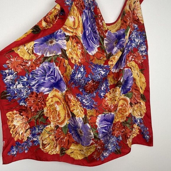 Elaine Gold Red Floral Square Scarf Vintage 33.5” X 35” Rolled Hem - Picture 5 of 5